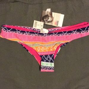 Rip Curl bikini bottom size Medium NWT